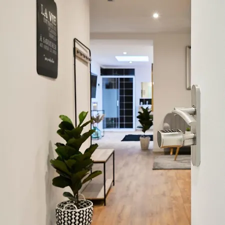 Ng Prestige - Lille I I Haute - Balneo - Netflix توركوان