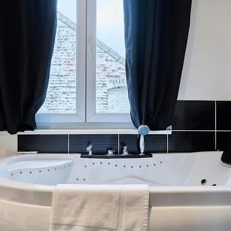 Ng Prestige - Lille I I Haute - Balneo - Netflix شقة *